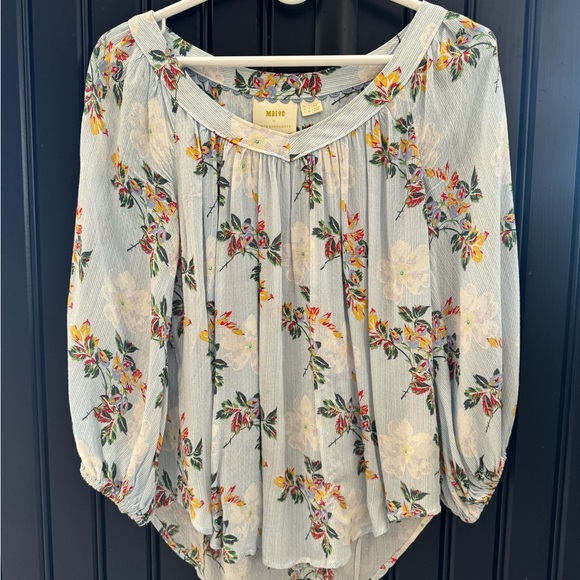 Anthropologie Tops - Maeve by Anthropologie, US size 0 with flowy fit (easily fits size xs-s)